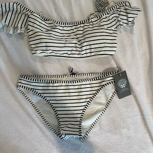 Vince camuto stripe bikini S New